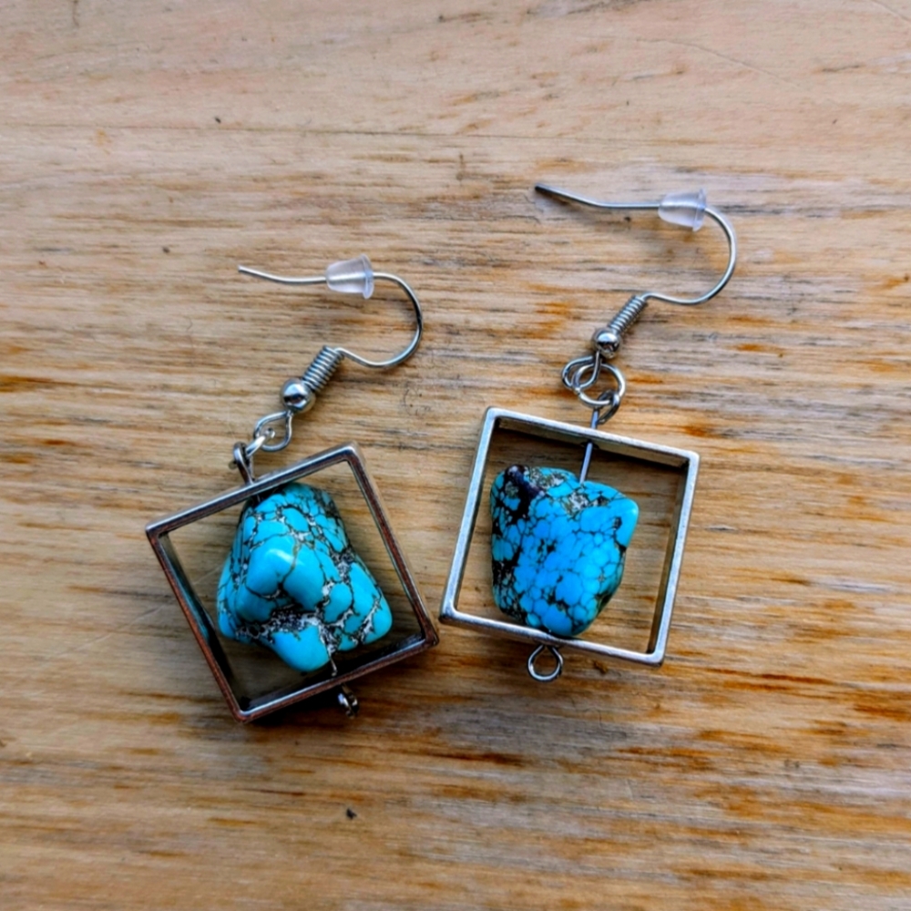 Square-framed Silver Earrings with Turquoise Stone